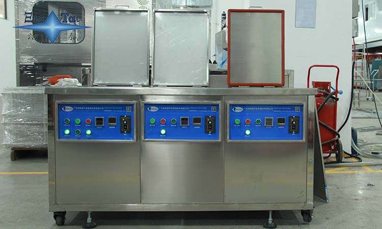 超聲波清洗機(jī)在航空行業(yè)中的應(yīng)用與優(yōu)勢(shì)