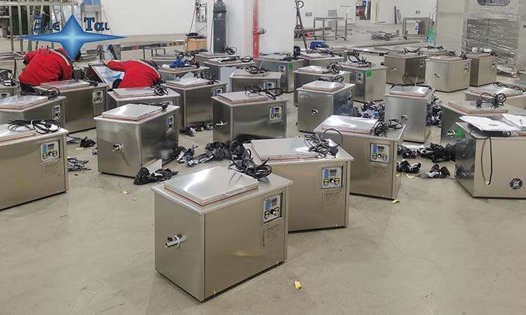 超聲波清洗機(jī)的清洗效果和清洗劑的腐蝕性，如何控制？